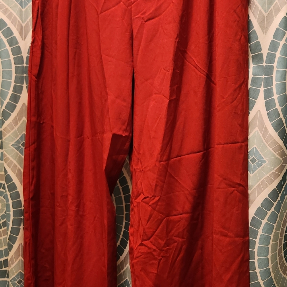 Wide leg pants